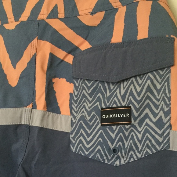 Like New Quiksilver Highline Boardshorts - Picture 6 of 7